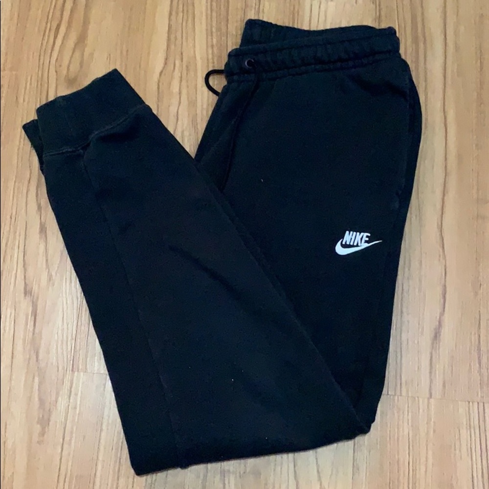 Nike black thick sweatpants/joggers